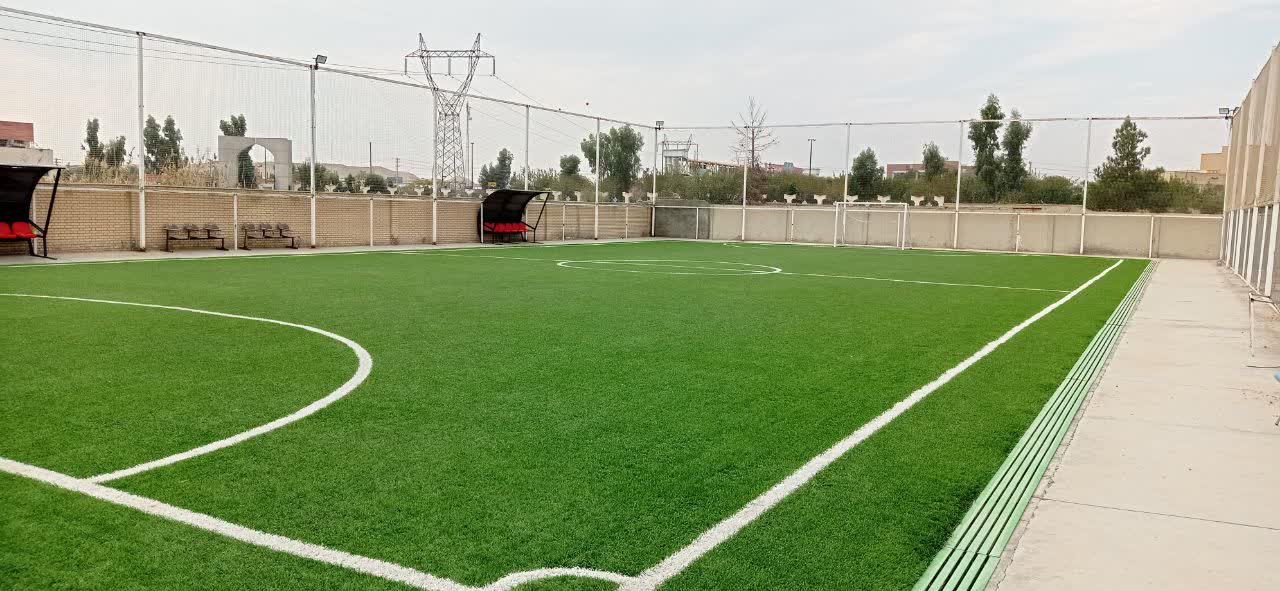تصویر زمین چمن مصنوعی مینی فوتبال